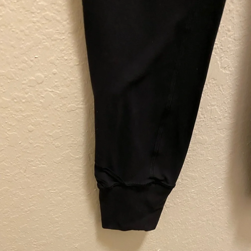 Lululemon Melodic Movement 7/8 Tight 25